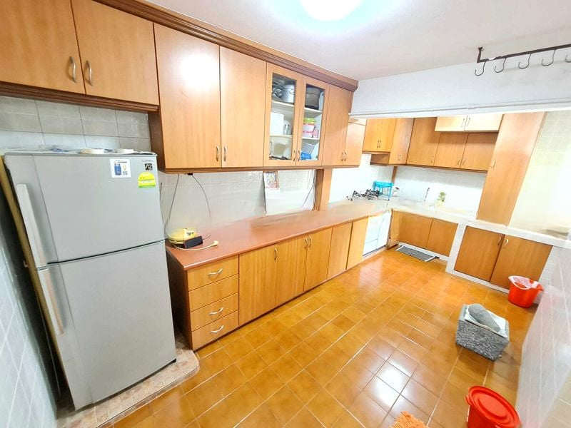 C'WEALTH AVE WEST 14