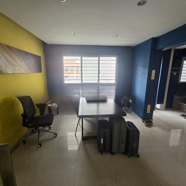 GEYLANG EAST AVE 1 7