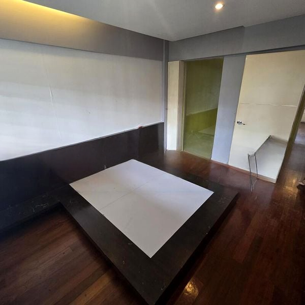 GEYLANG EAST AVE 1 12