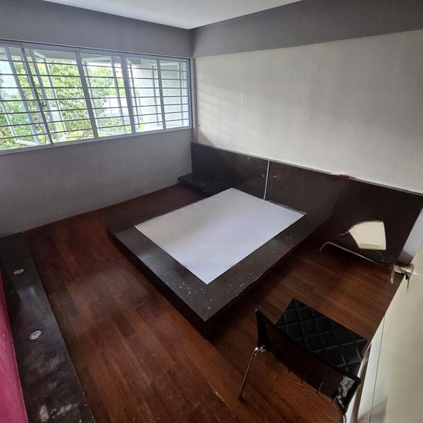 GEYLANG EAST AVE 1 11