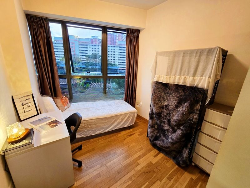 COMMONWEALTH TOWERS 14