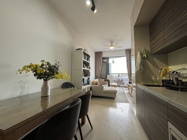 COMMONWEALTH TOWERS 4