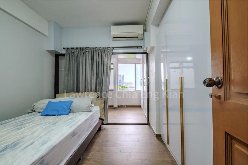 PEOPLE'S PARK COMPLEX 6