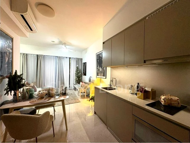 SEASIDE RESIDENCES 11