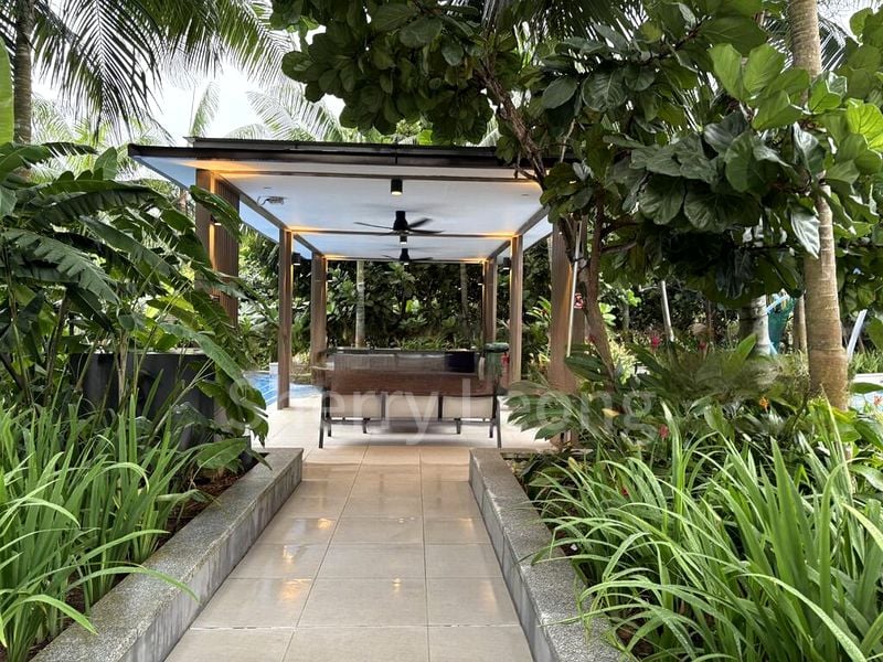 SEASIDE RESIDENCES 14