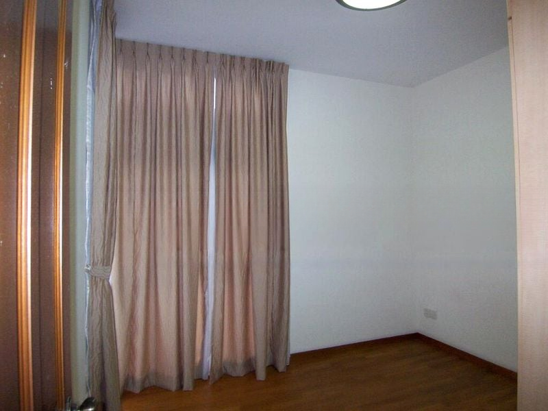 CARISSA PARK CONDOMINIUM 4