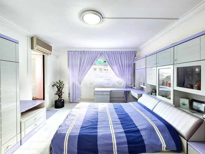 BEDOK RESERVOIR RD 5