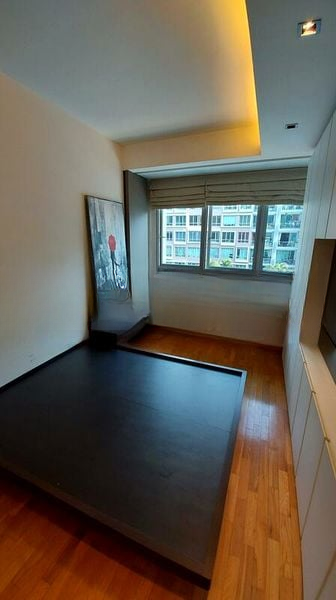 FERRARIA PARK CONDOMINIUM 9
