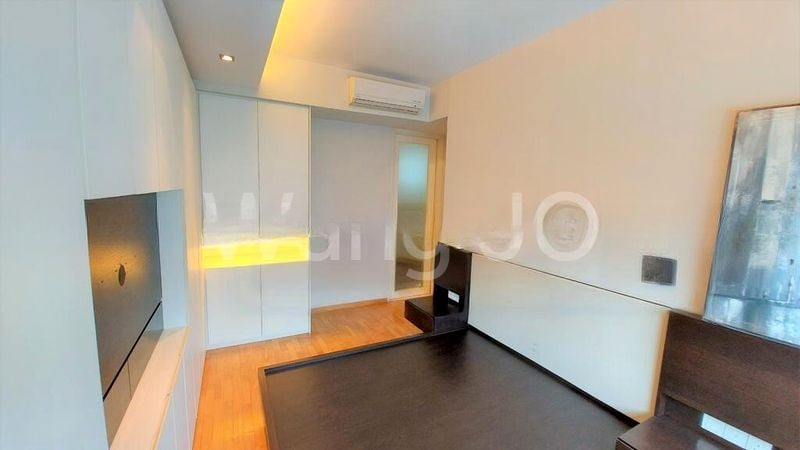 FERRARIA PARK CONDOMINIUM 7
