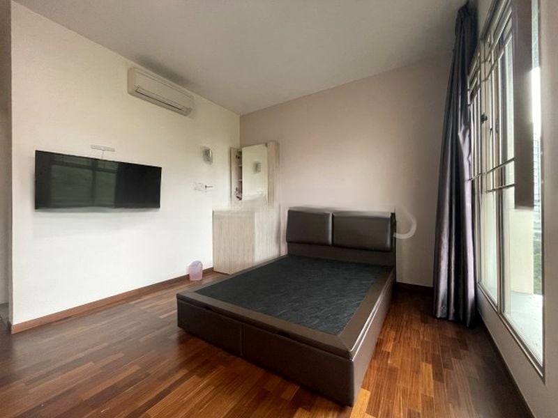 THE RIVERVALE 4