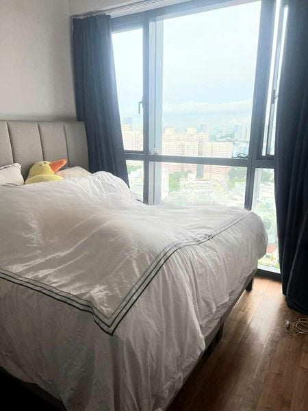 STIRLING RESIDENCES 4