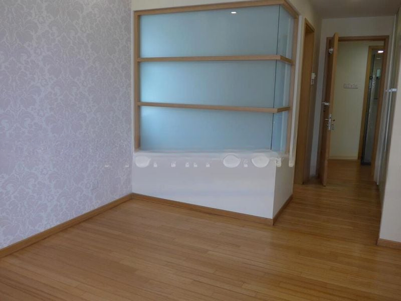 EDELWEISS PARK CONDOMINIUM 5