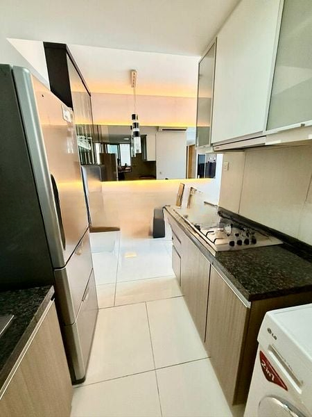 THE METROPOLITAN CONDOMINIUM 2