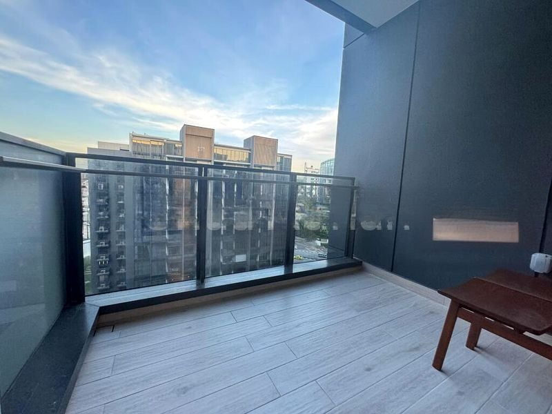 LEEDON GREEN 10