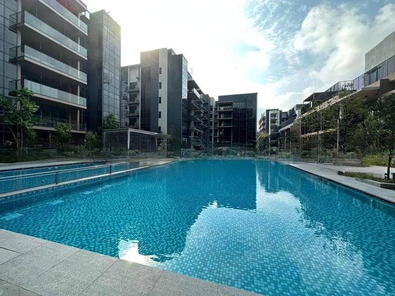 FOURTH AVENUE RESIDENCES 1