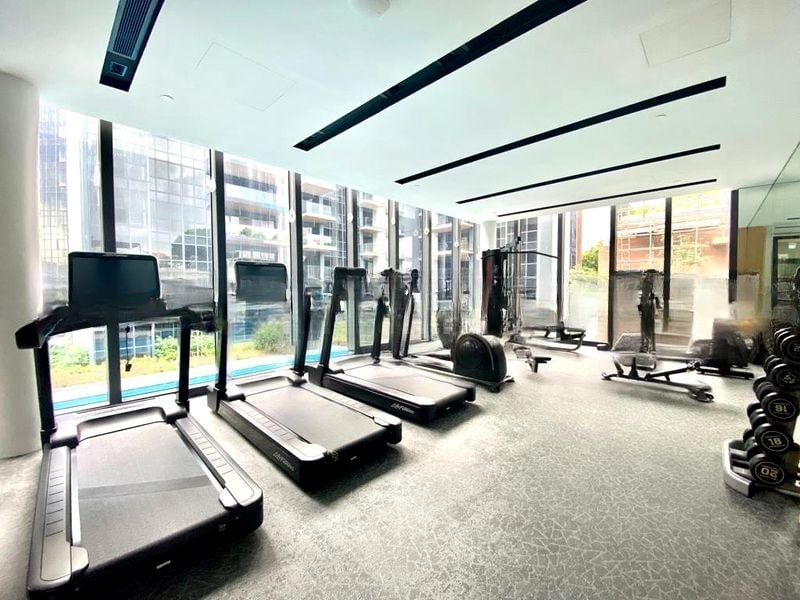 FOURTH AVENUE RESIDENCES 6