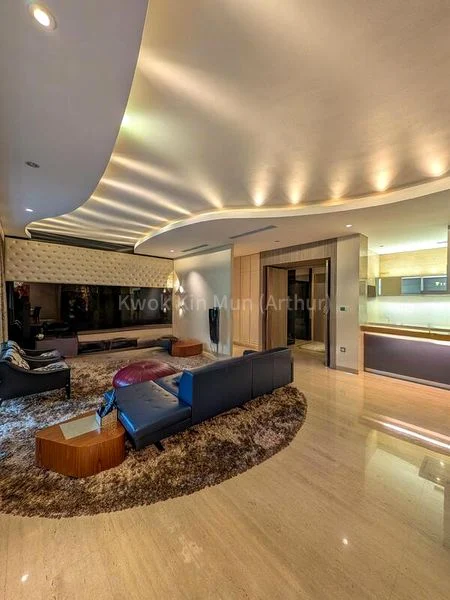 BISHOPSGATE RESIDENCES 15