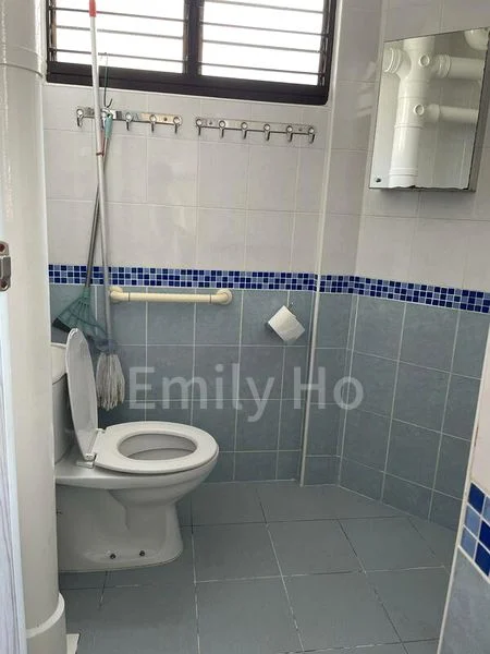 JURONG EAST ST 31 12