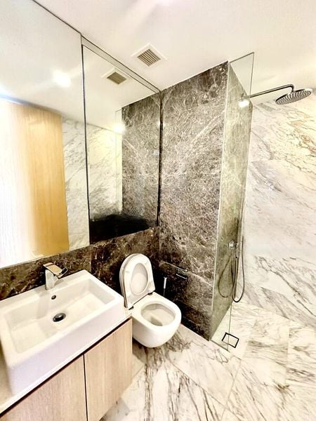 THE PEAK @ CAIRNHILL II 6