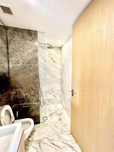 THE PEAK @ CAIRNHILL II 3