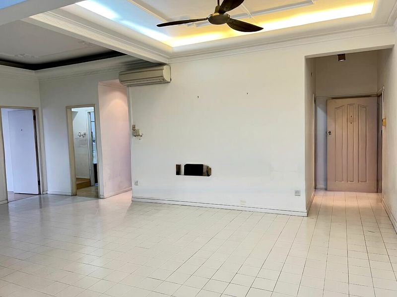 KIM SIA COURT 8