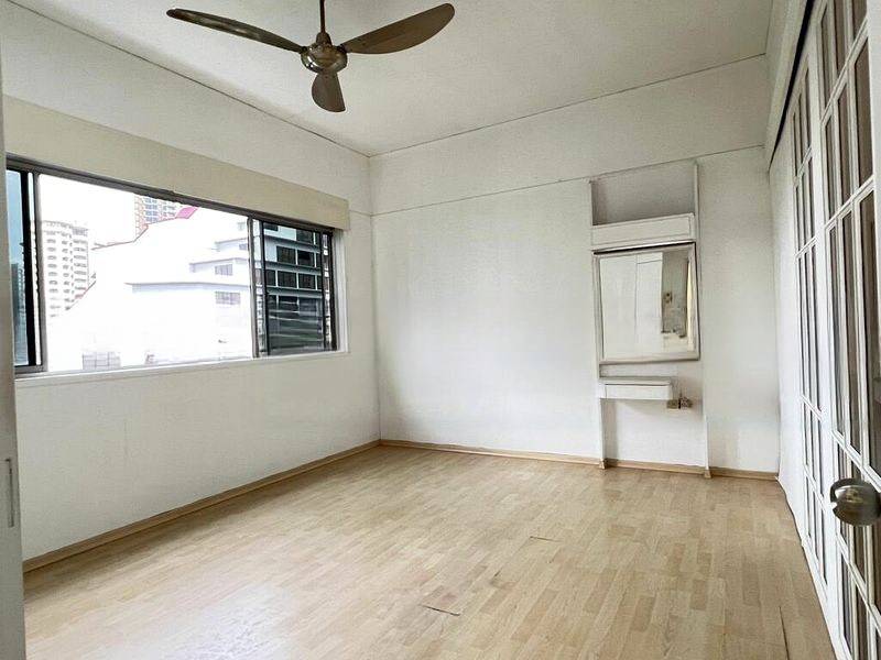 KIM SIA COURT 7