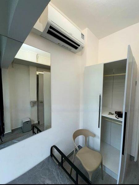 NOVENA COURT 4