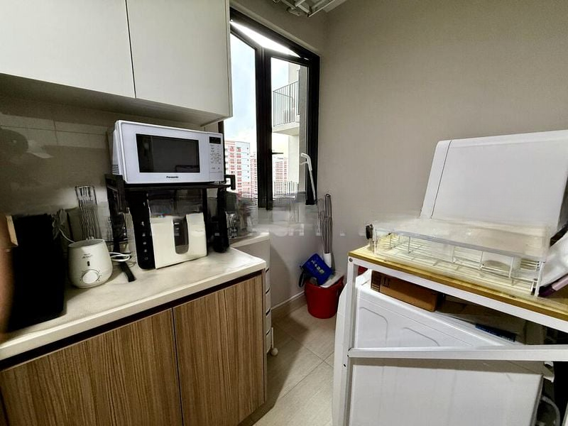 HUNDRED PALMS RESIDENCES 5