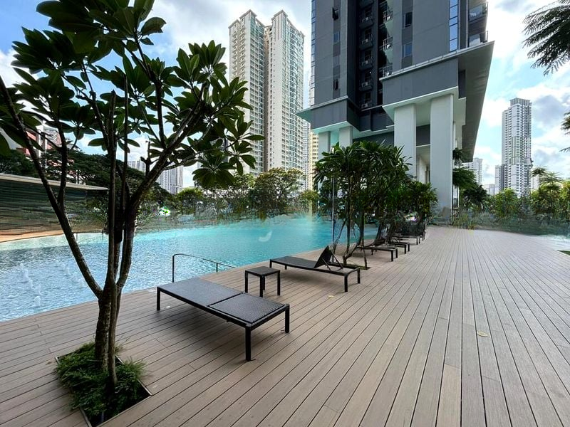 STIRLING RESIDENCES 3