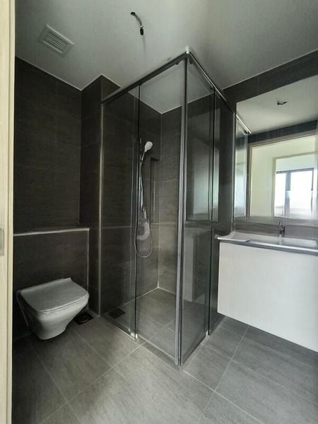 SENGKANG GRAND RESIDENCES 6