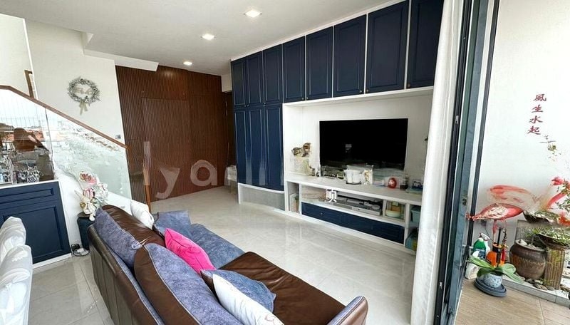 ONE EIGHTIES RESIDENCES 1