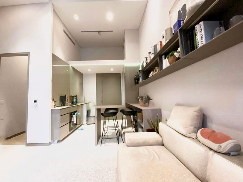 ROBIN RESIDENCES 10