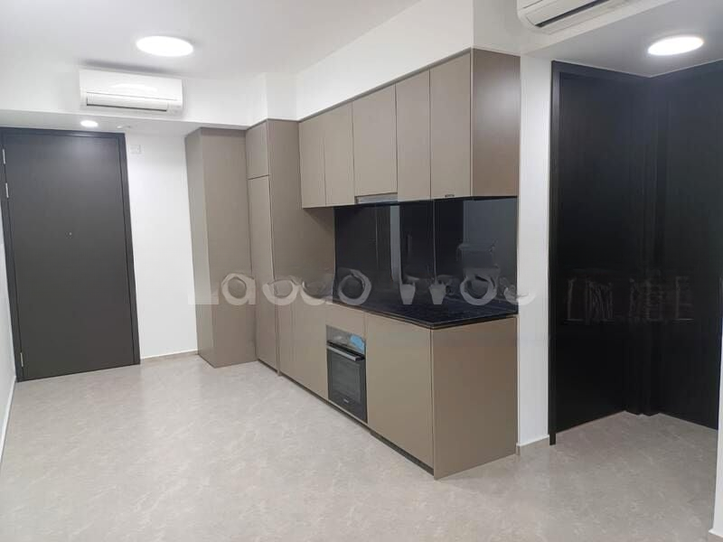 PARK COLONIAL 9