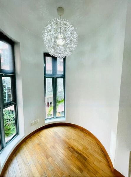 ADAM PARK CONDOMINIUM 6