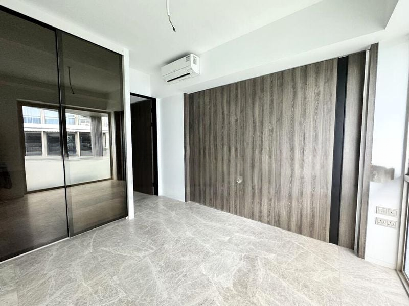 THE REEF AT KING'S DOCK 3