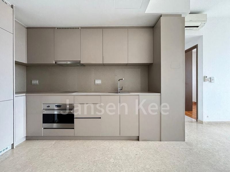 SEASIDE RESIDENCES 4