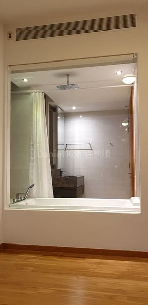 CONCOURSE SKYLINE 11