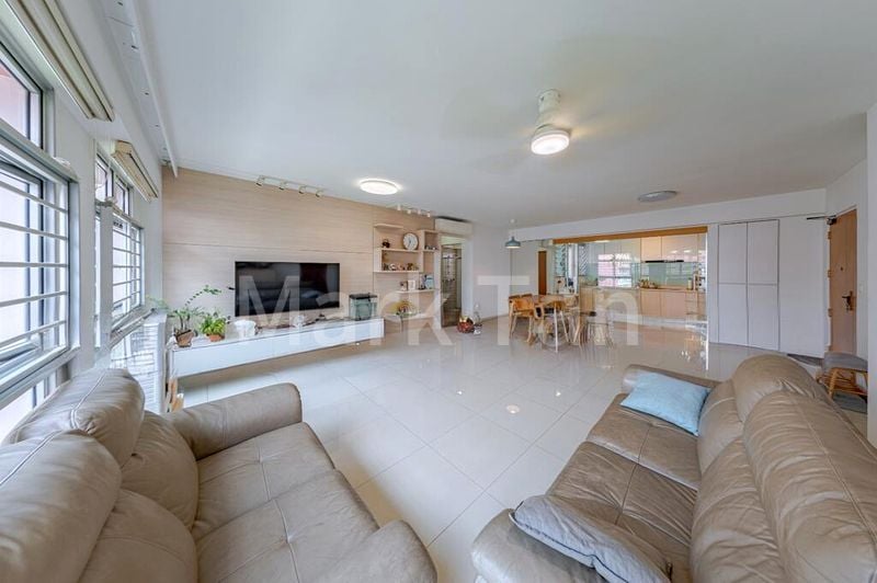 BT BATOK WEST AVE 8 9