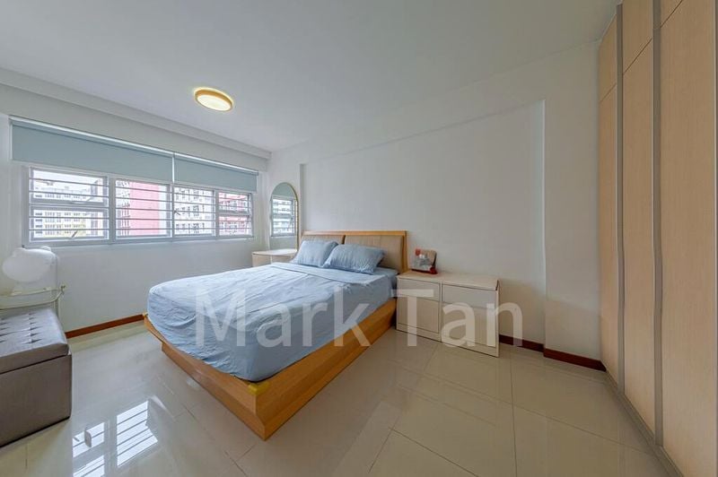 BT BATOK WEST AVE 8 10