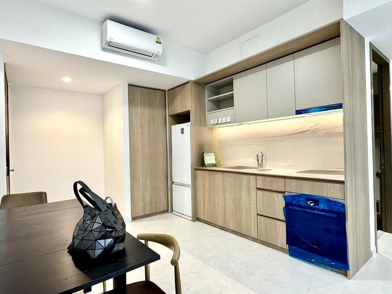 ONE-NORTH EDEN 7