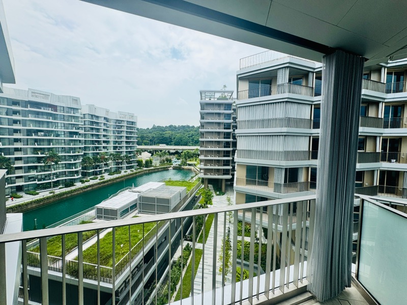 THE REEF AT KING'S DOCK 2