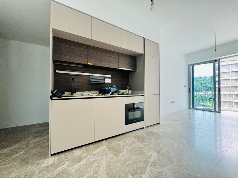 THE REEF AT KING'S DOCK 4