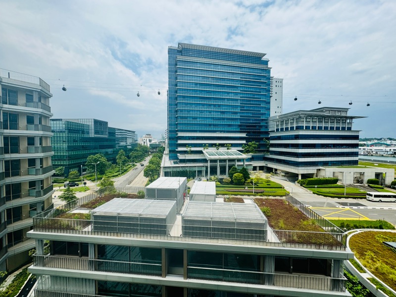 THE REEF AT KING'S DOCK 6