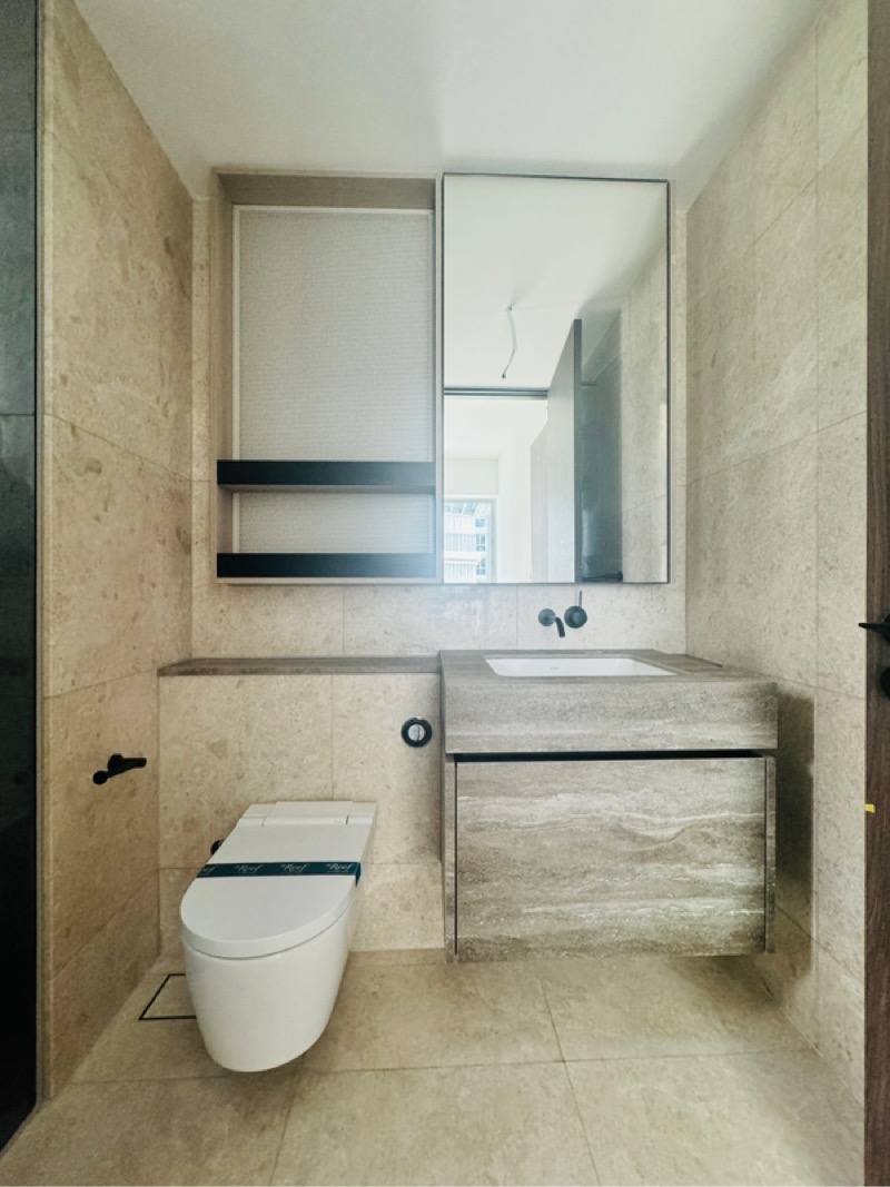 THE REEF AT KING'S DOCK 10