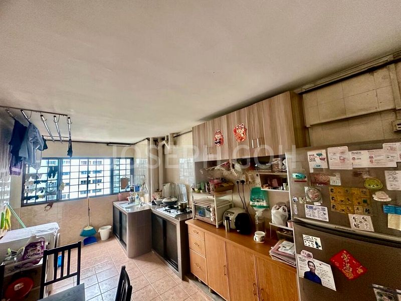 JURONG EAST ST 32 11