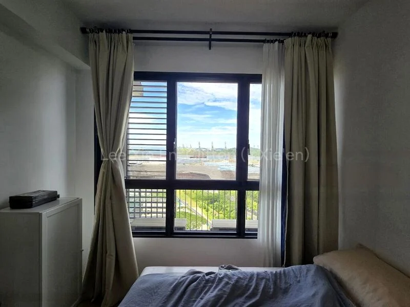 AVENUE SOUTH RESIDENCE 11