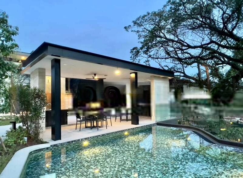 AVENUE SOUTH RESIDENCE 8