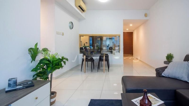 CITY SQUARE RESIDENCES 10