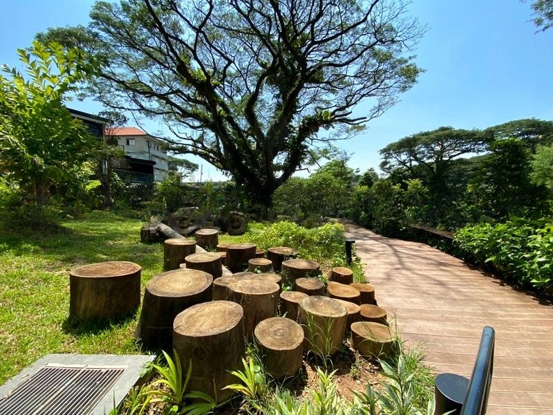 AVENUE SOUTH RESIDENCE 10