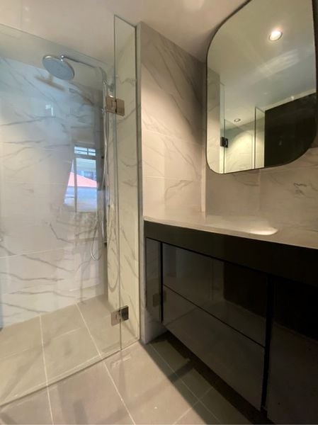 AVENUE SOUTH RESIDENCE 8